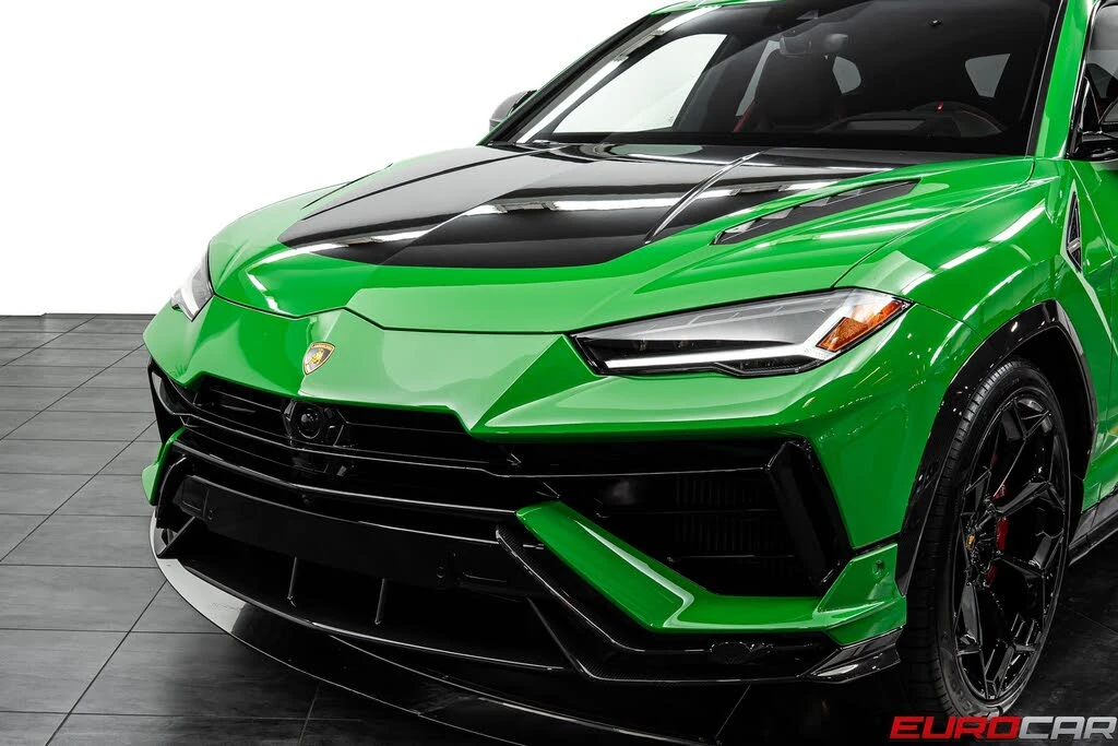 2024 Lamborghini Urus Performante - Image 15 of 31