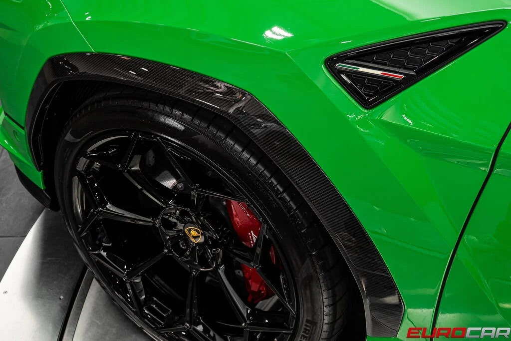 2024 Lamborghini Urus Performante - Image 17 of 31