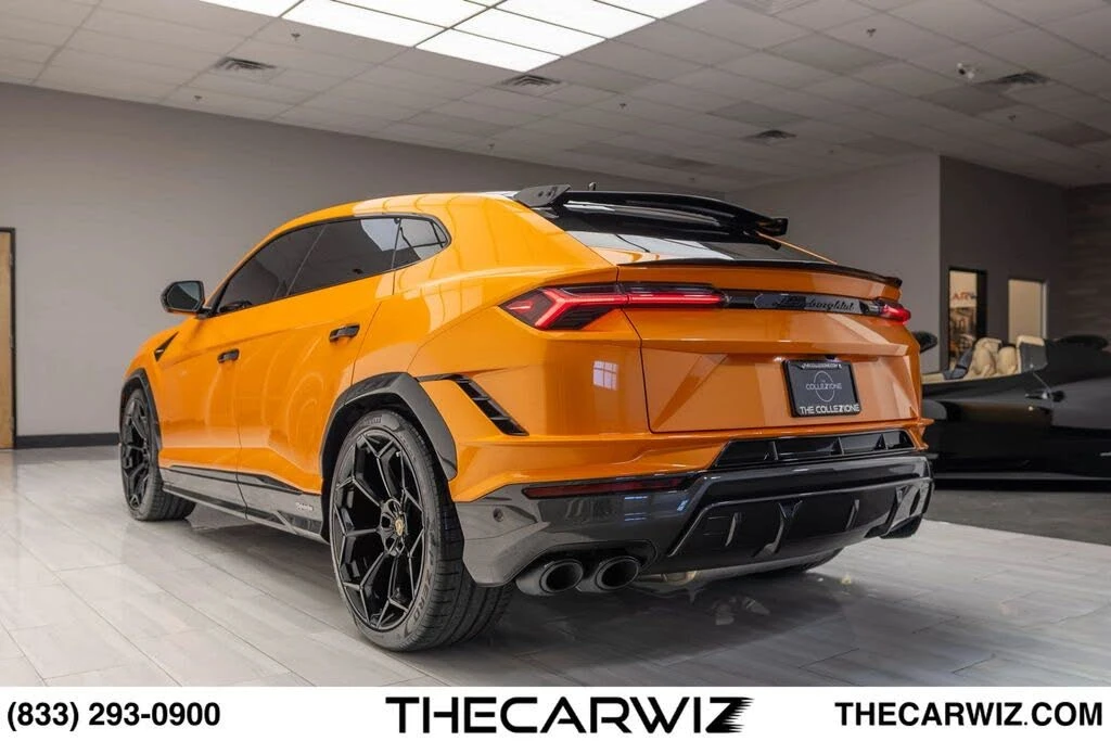 2024 Lamborghini Urus Performante - Image 25 of 31
