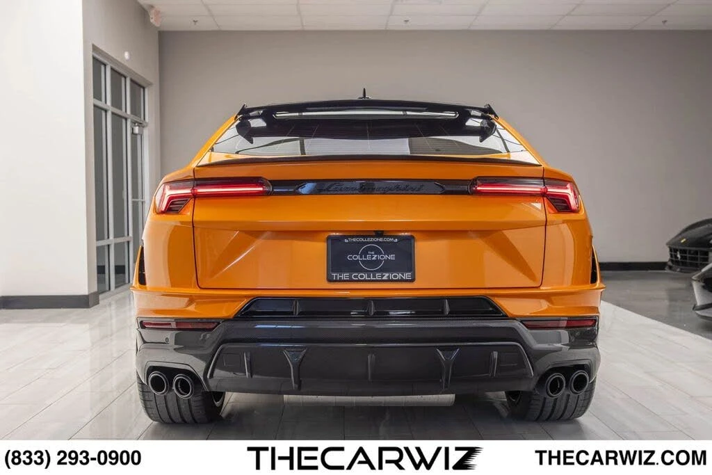 2024 Lamborghini Urus Performante - Image 27 of 31
