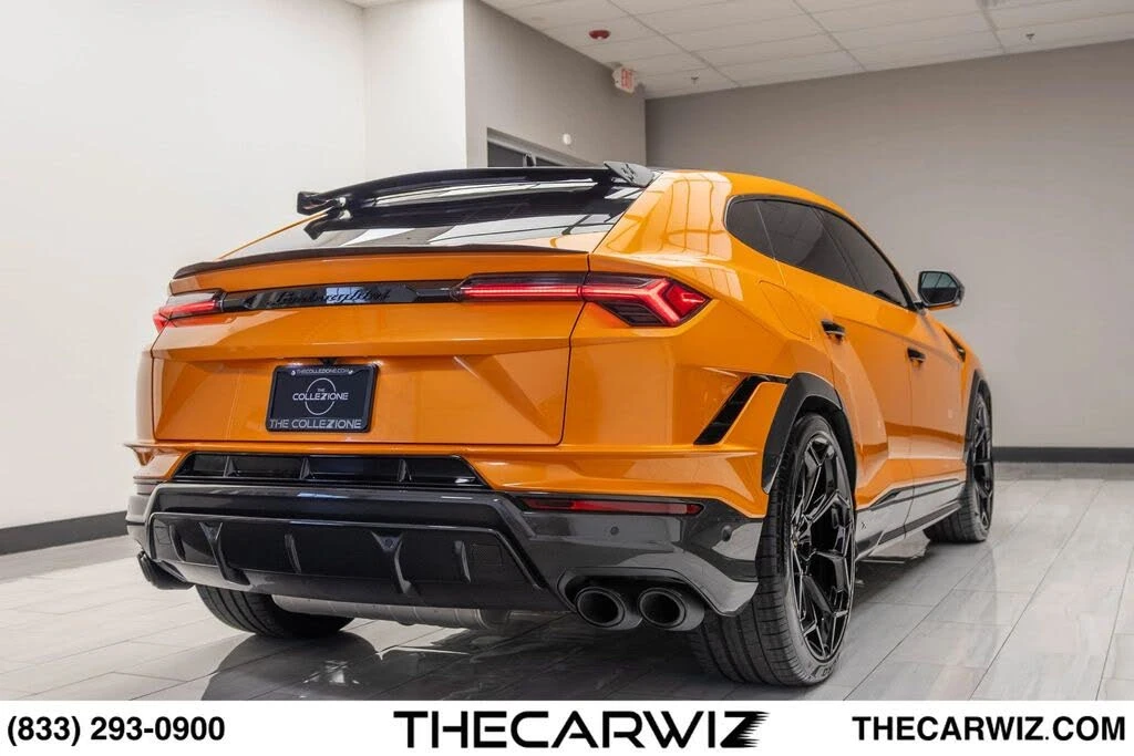 2024 Lamborghini Urus Performante - Image 31 of 31