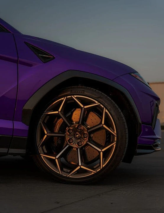 2024 Lamborghini Urus Performante - Image 10 of 31