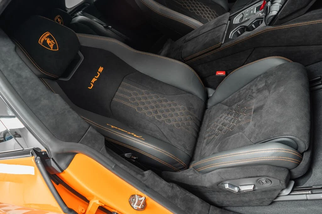 2024 Lamborghini Urus Performante - Image 27 of 31