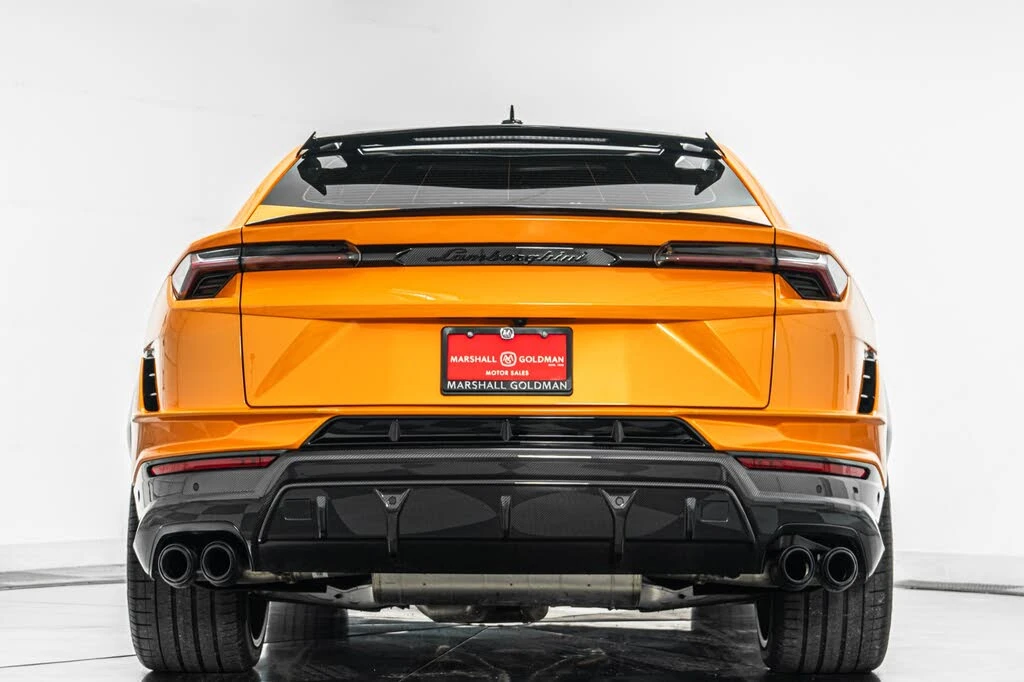 2024 Lamborghini Urus Performante - Image 8 of 31