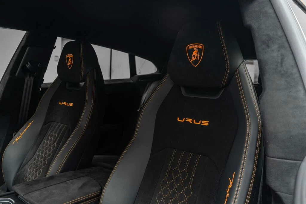 2024 Lamborghini Urus Performante - Image 28 of 31