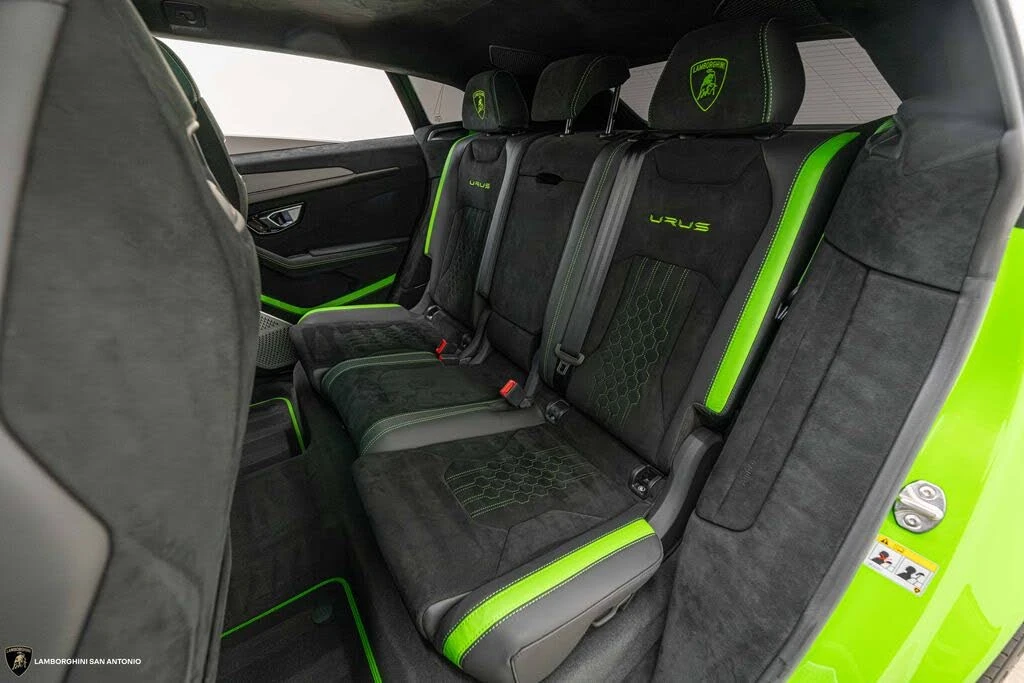 2024 Lamborghini Urus Performante - Image 23 of 31