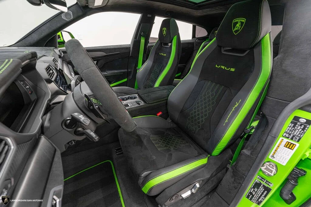 2024 Lamborghini Urus Performante - Image 22 of 31