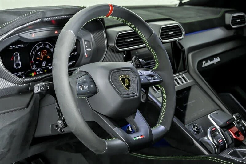 2024 Lamborghini Urus Performante - Image 22 of 31
