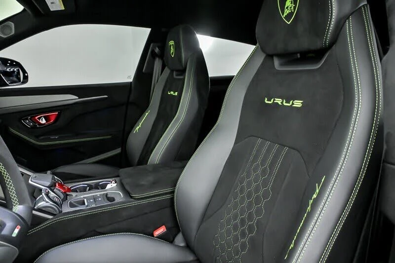2024 Lamborghini Urus Performante - Image 20 of 31