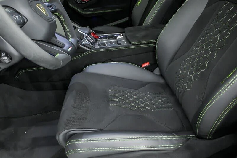 2024 Lamborghini Urus Performante - Image 19 of 31
