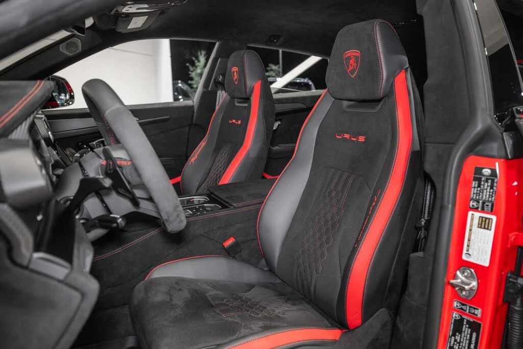 2024 Lamborghini Urus Performante - Image 18 of 31