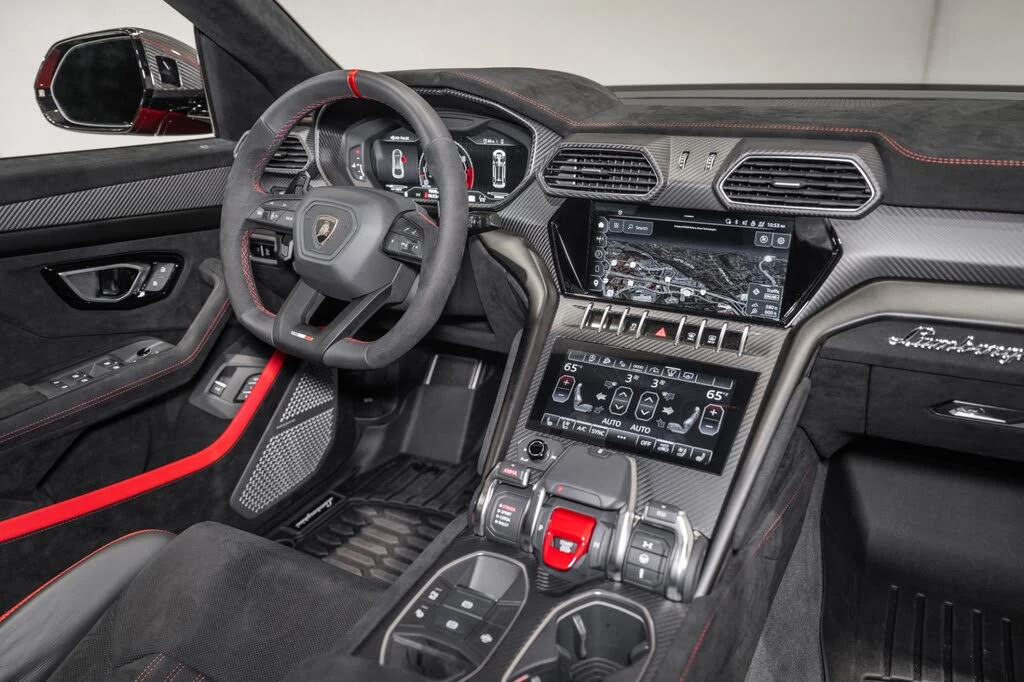 2024 Lamborghini Urus Performante - Image 29 of 31