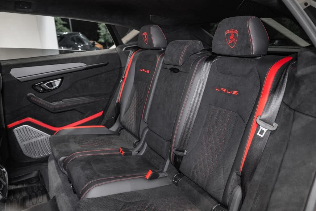 2024 Lamborghini Urus Performante - Image 21 of 31