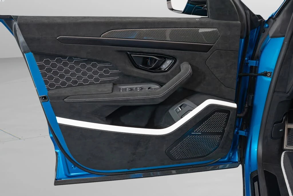 2024 Lamborghini Urus Performante - Image 18 of 20