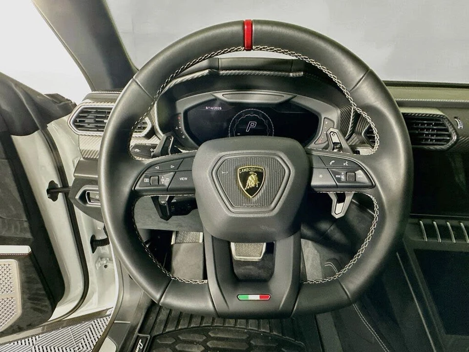 2024 Lamborghini Urus Performante - Image 11 of 31