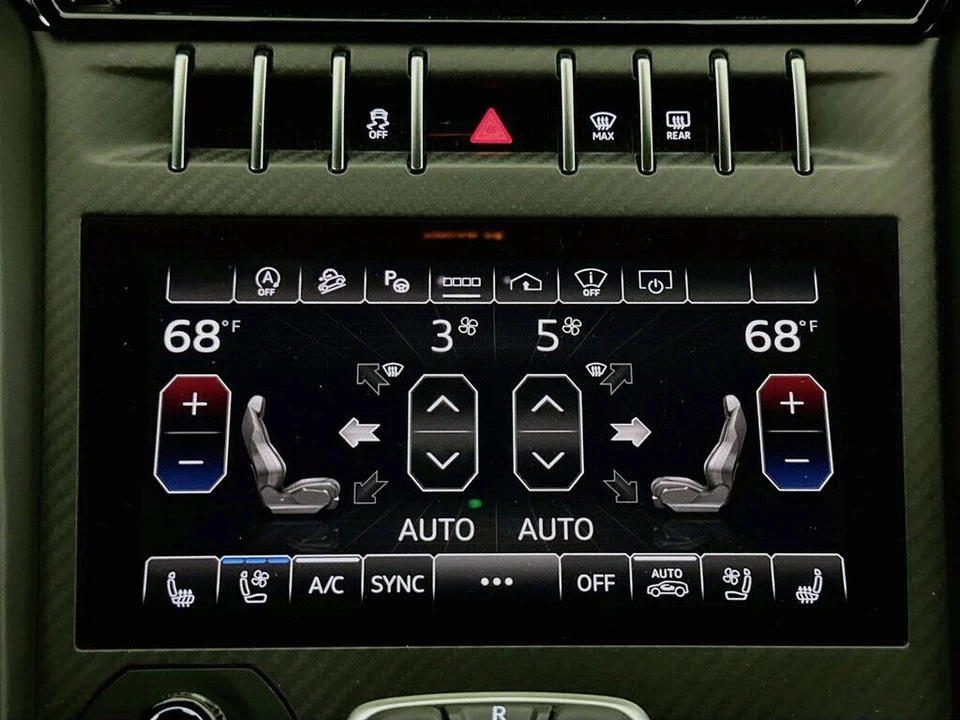 2024 Lamborghini Urus Performante - Image 16 of 31