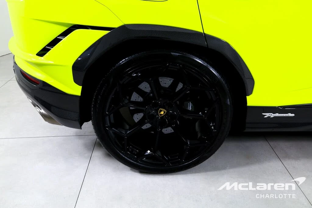 2024 Lamborghini Urus Performante - Image 31 of 31