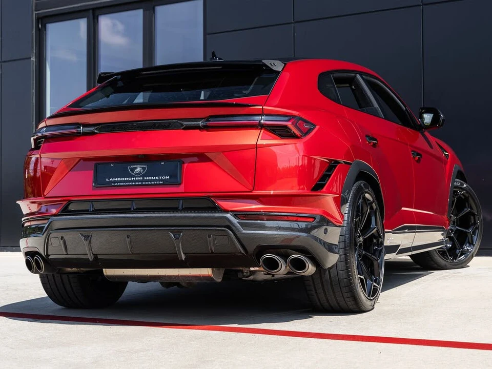 2024 Lamborghini Urus Performante - Image 8 of 31