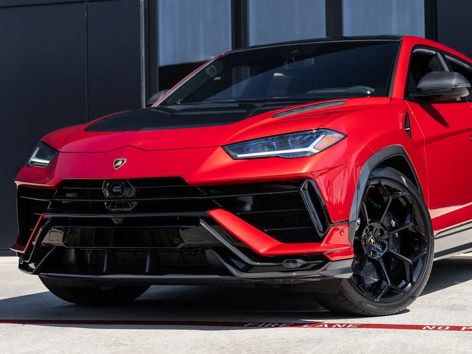 2024 Lamborghini Urus Performante - Image 3 of 31