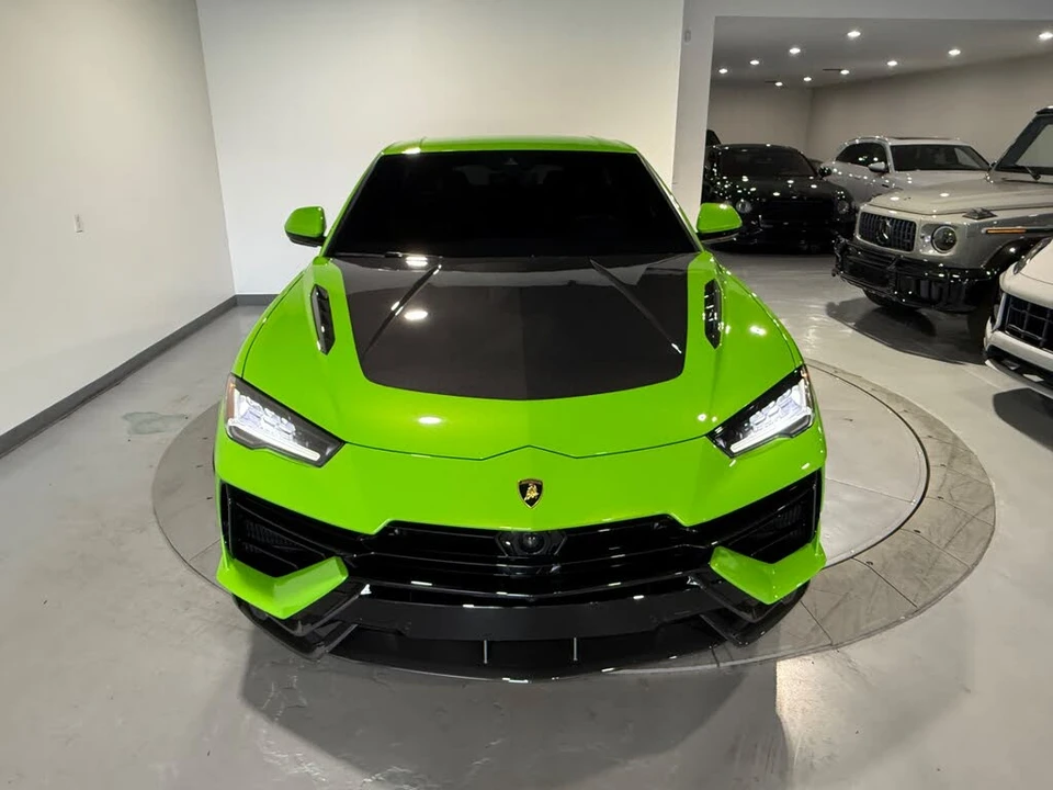 2024 Lamborghini Urus Performante - Image 8 of 31