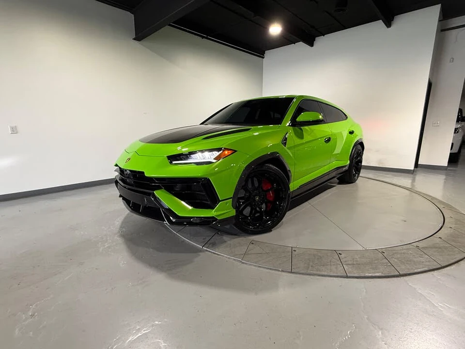 2024 Lamborghini Urus Performante - Image 4 of 31