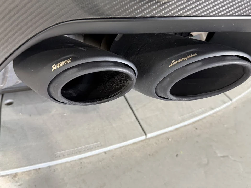 2024 Lamborghini Urus Performante - Image 26 of 31