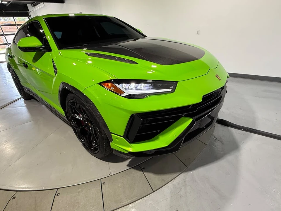 2024 Lamborghini Urus Performante - Image 9 of 31
