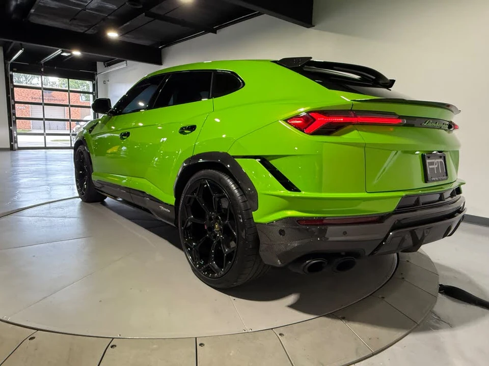 2024 Lamborghini Urus Performante - Image 23 of 31