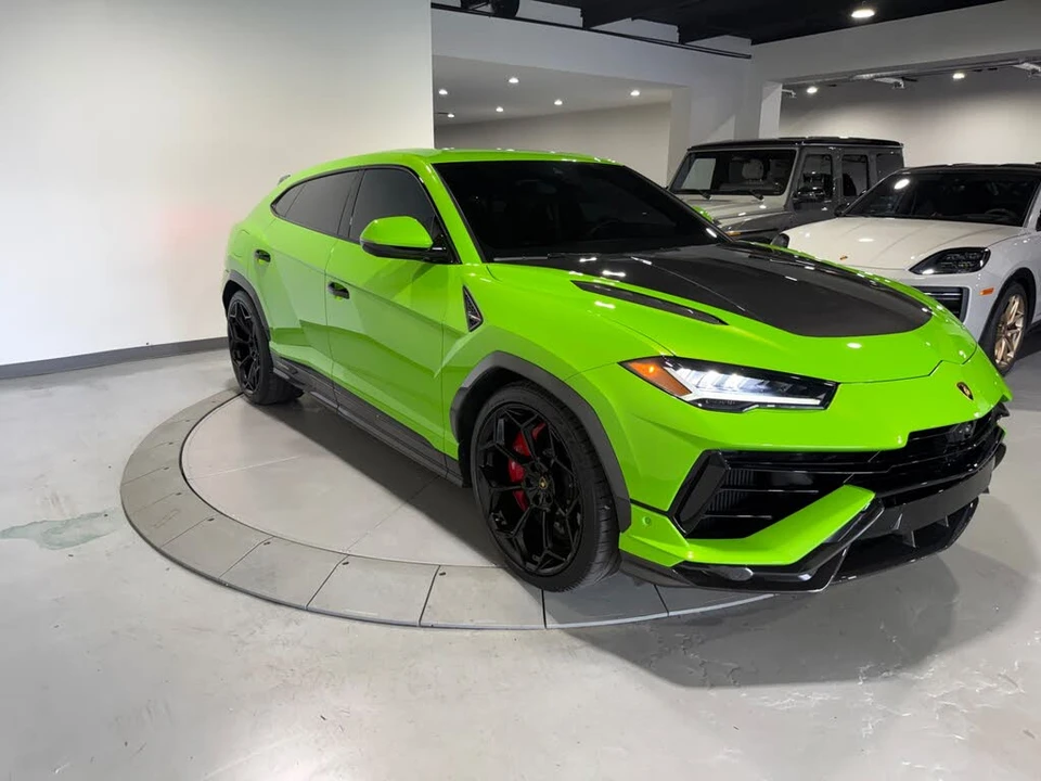 2024 Lamborghini Urus Performante - Image 11 of 31