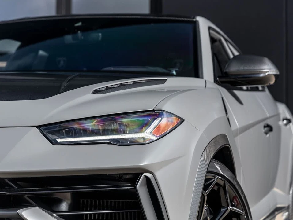 2024 Lamborghini Urus Performante - Image 19 of 31