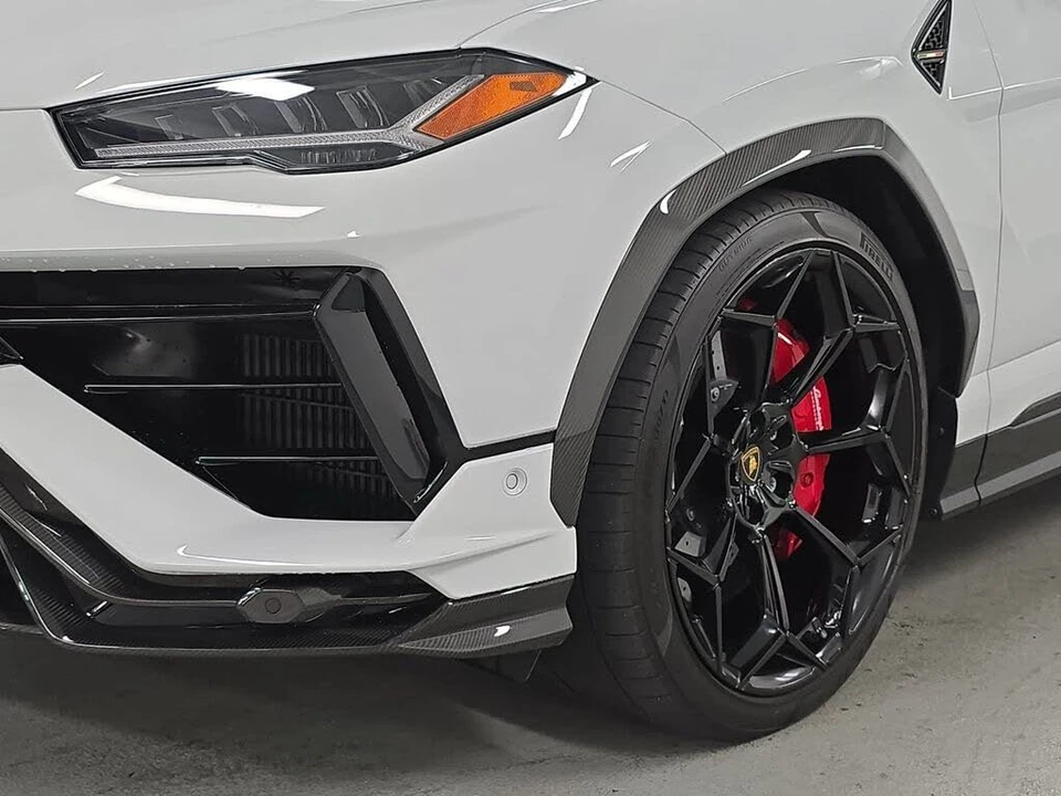 2024 Lamborghini Urus Performante - Image 11 of 30