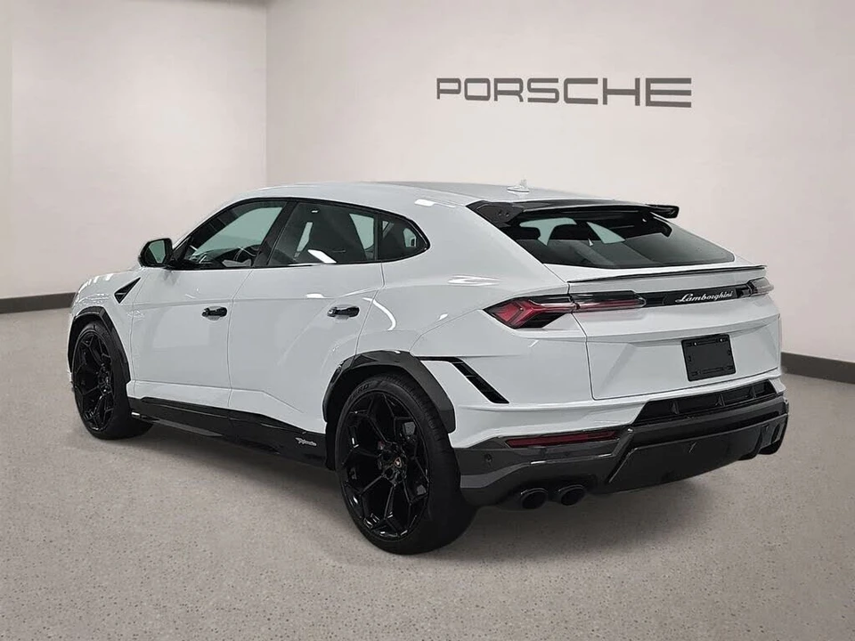 2024 Lamborghini Urus Performante - Image 3 of 30