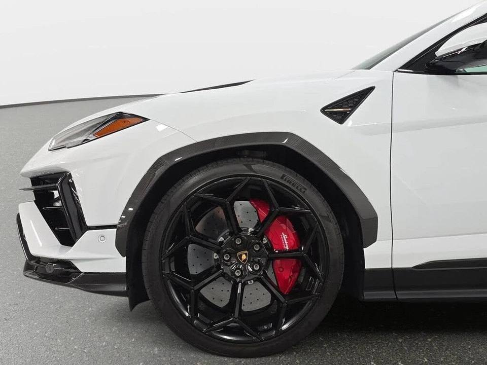 2024 Lamborghini Urus Performante - Image 10 of 30