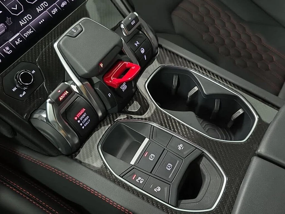 2024 Lamborghini Urus Performante - Image 20 of 30