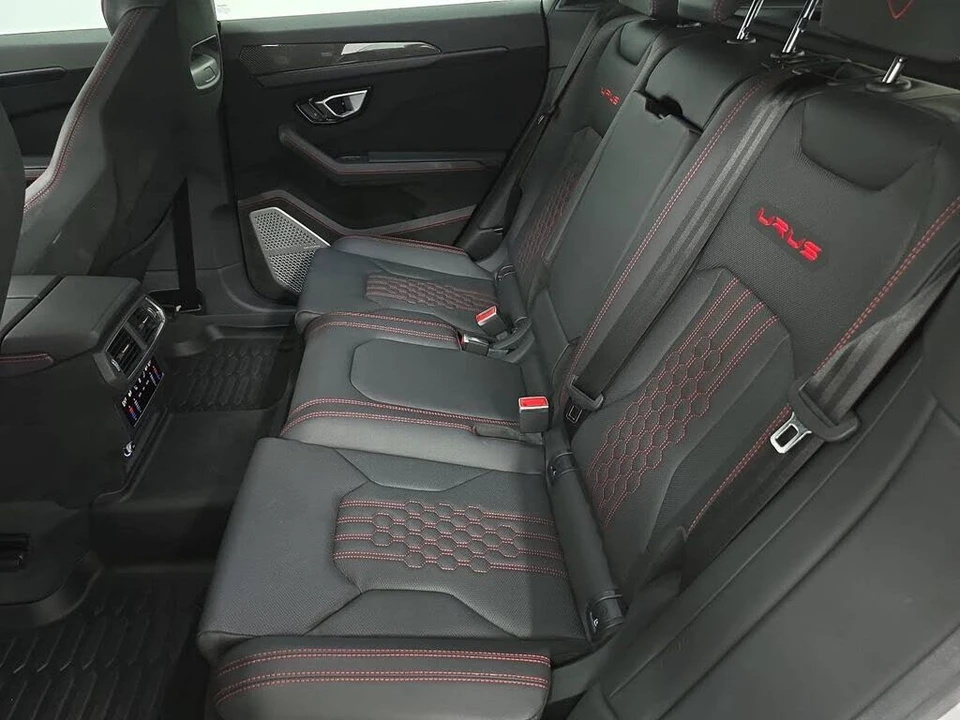 2024 Lamborghini Urus Performante - Image 25 of 30