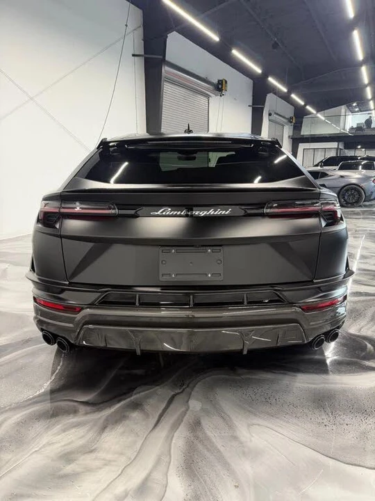 2024 Lamborghini Urus Performante - Image 15 of 31