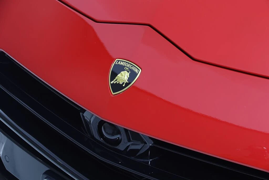 2024 Lamborghini Urus Performante - Image 30 of 31