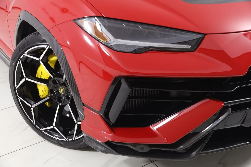 2024 Lamborghini Urus Performante - Image 29 of 31