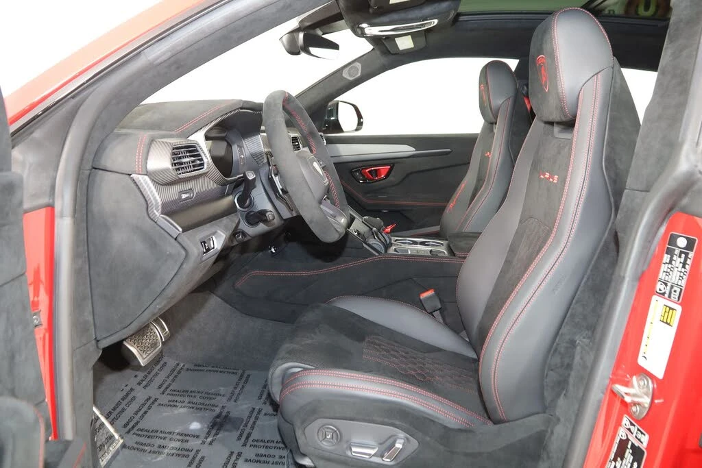 2024 Lamborghini Urus Performante - Image 13 of 31