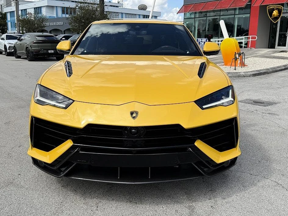 2024 Lamborghini Urus Performante - Image 28 of 31