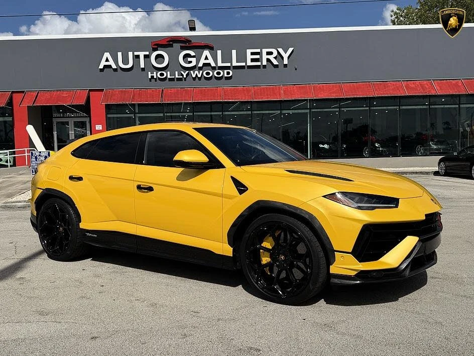 2024 Lamborghini Urus Performante - Image 2 of 31