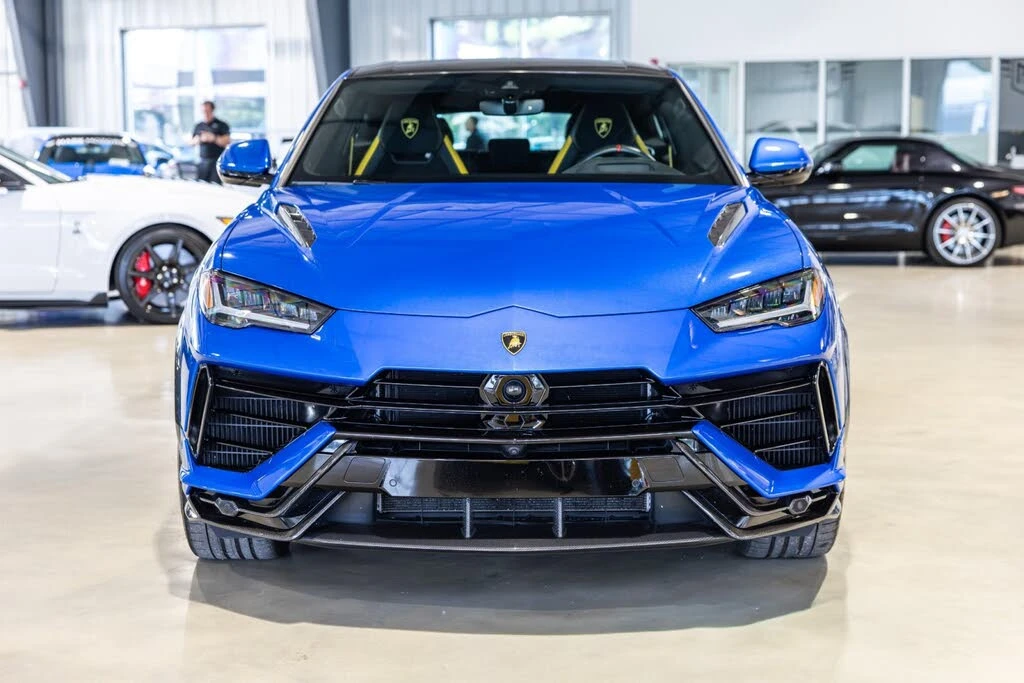 2024 Lamborghini Urus Performante - Image 9 of 31