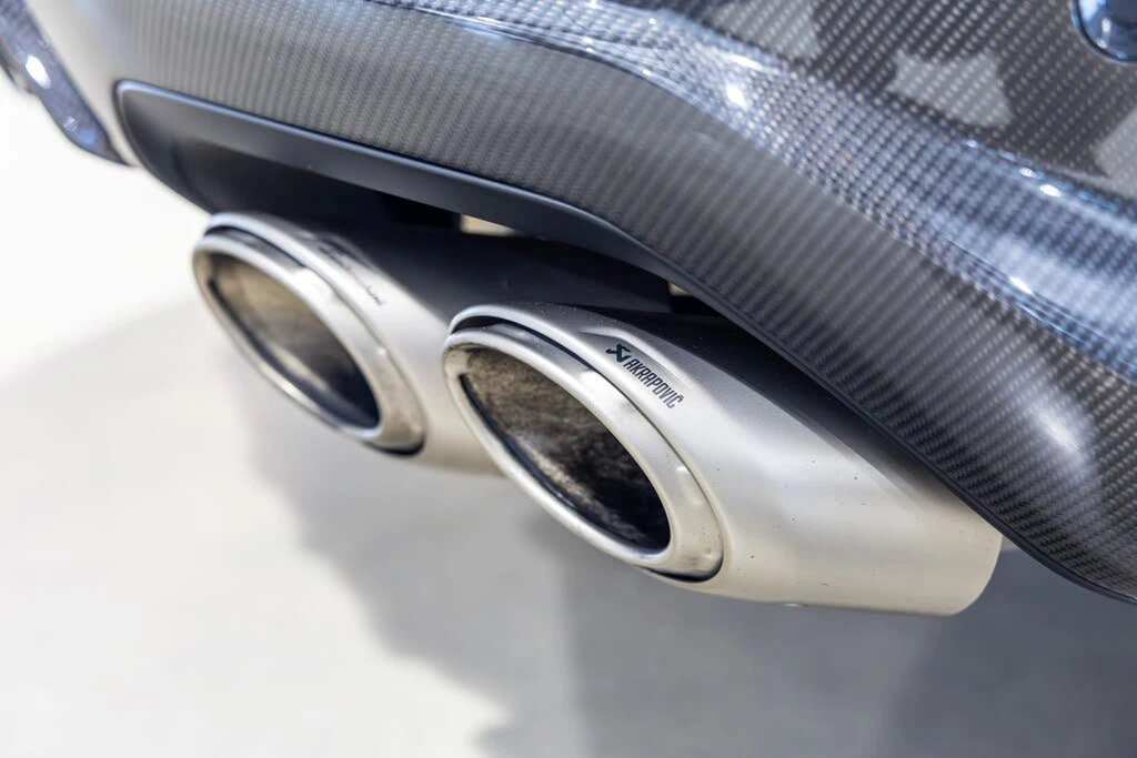2024 Lamborghini Urus Performante - Image 21 of 31
