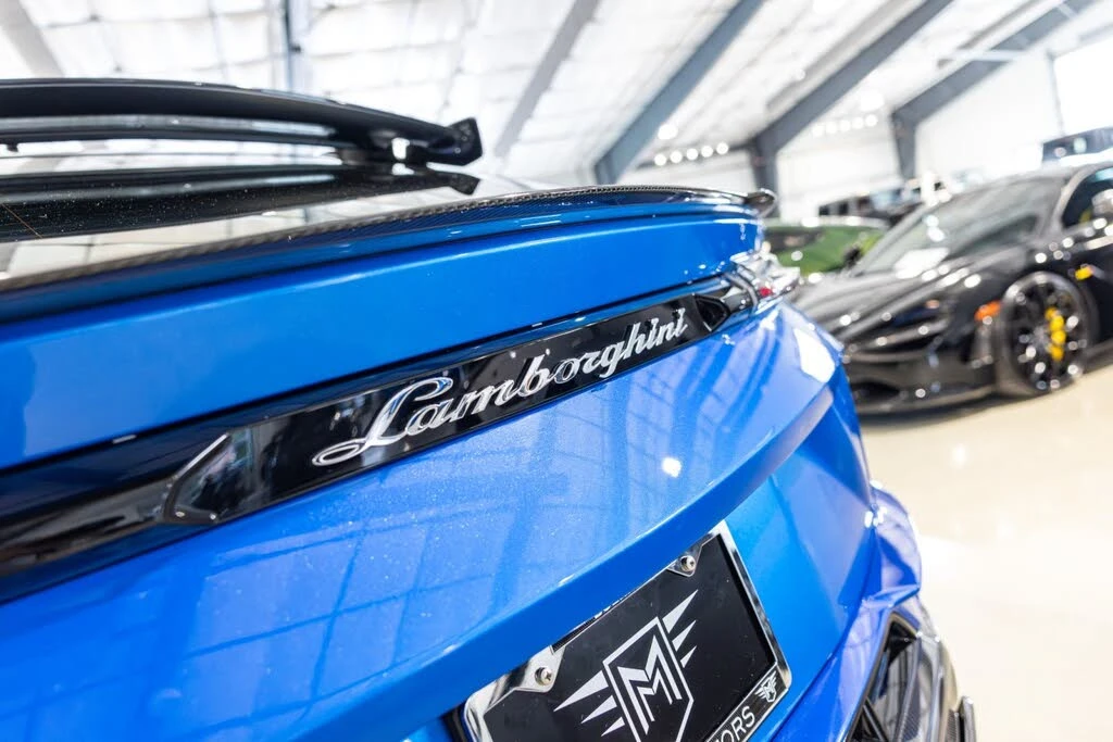2024 Lamborghini Urus Performante - Image 19 of 31