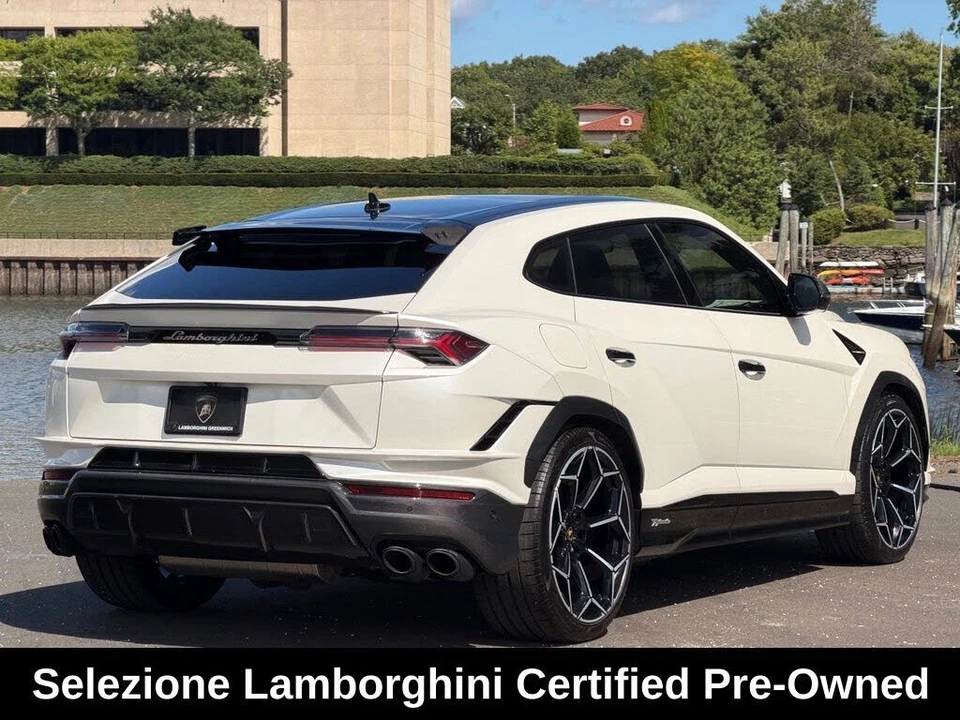 2024 Lamborghini Urus Performante - Image 5 of 31
