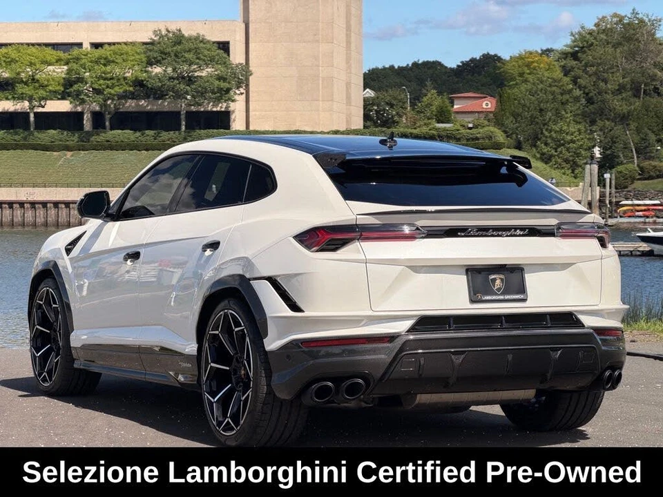 2024 Lamborghini Urus Performante - Image 3 of 31