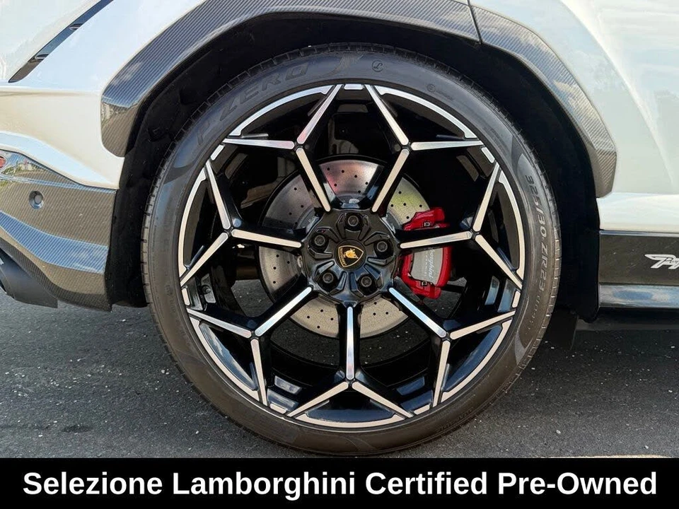 2024 Lamborghini Urus Performante - Image 12 of 31