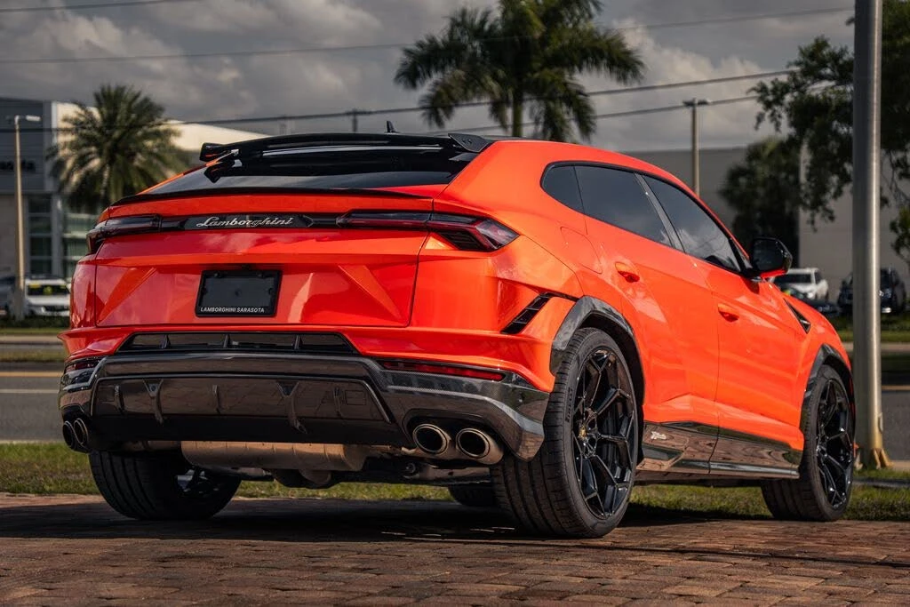 2024 Lamborghini Urus Performante - Image 5 of 31