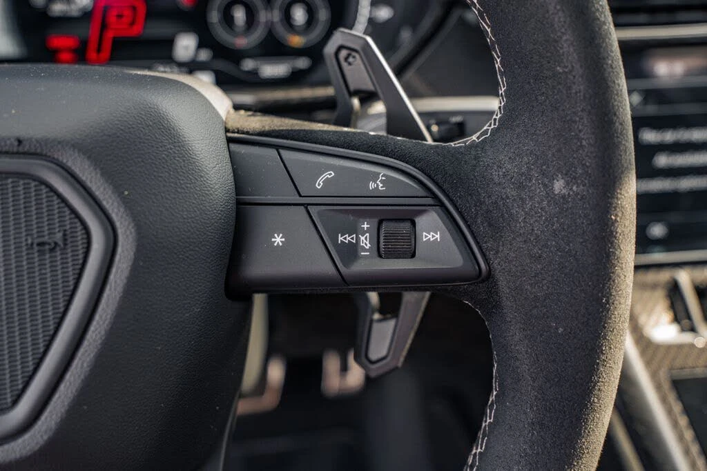 2024 Lamborghini Urus Performante - Image 30 of 31