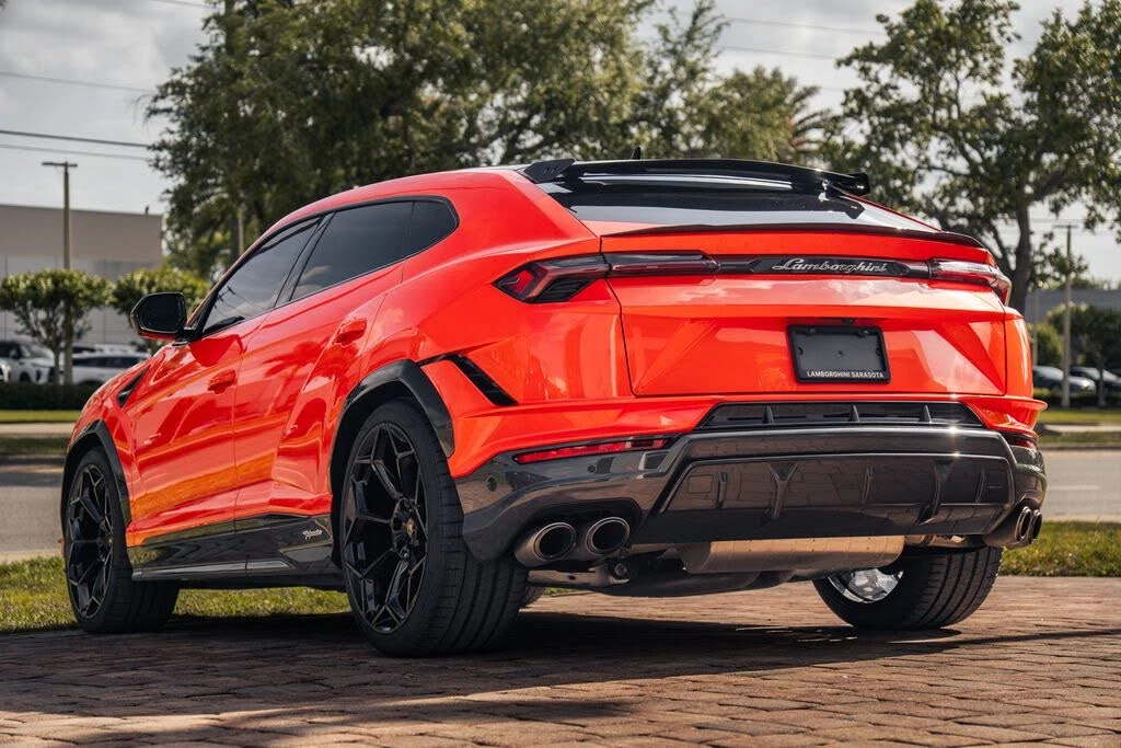 2024 Lamborghini Urus Performante - Image 3 of 31
